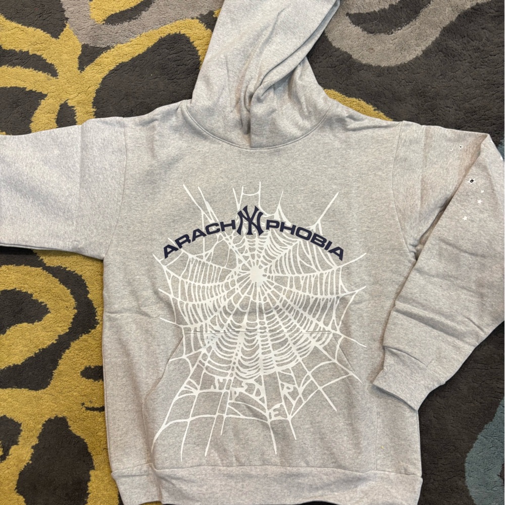 Sp5der Phobia NY grey hoodie